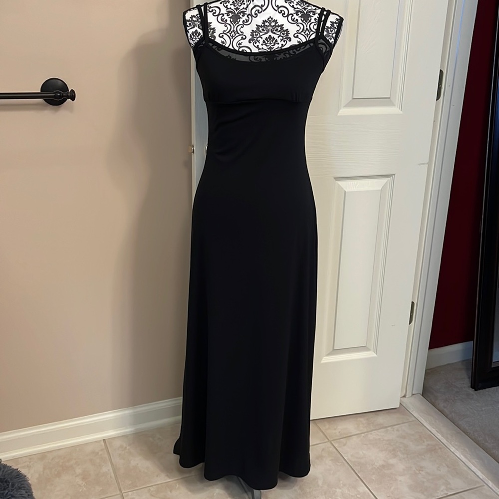 Beautiful vintage black dress